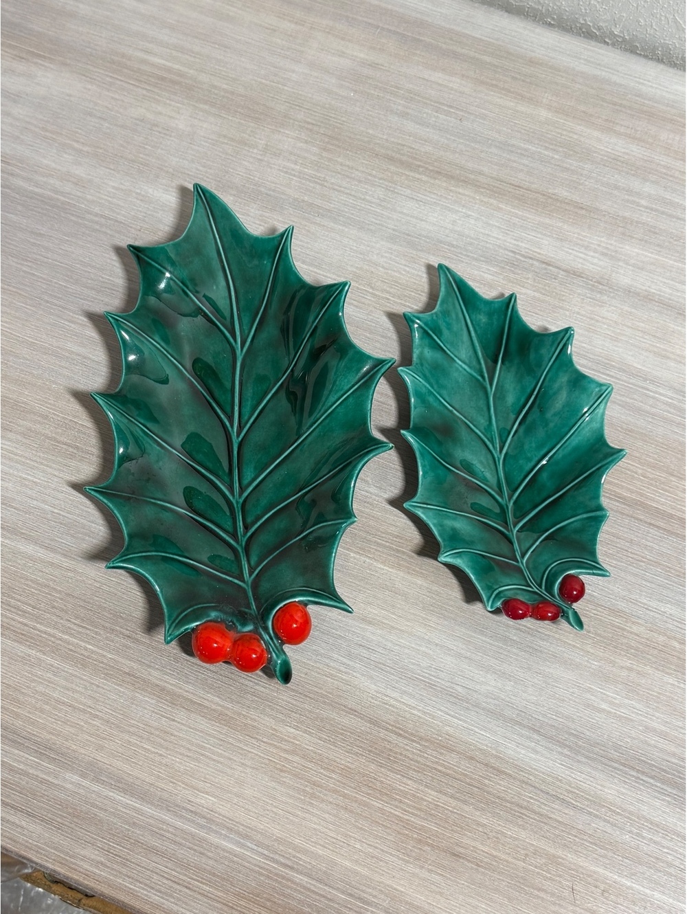 Set of 2 Green Ceramic Leaf-Shaped Decorative Plates with Red Berry Accents